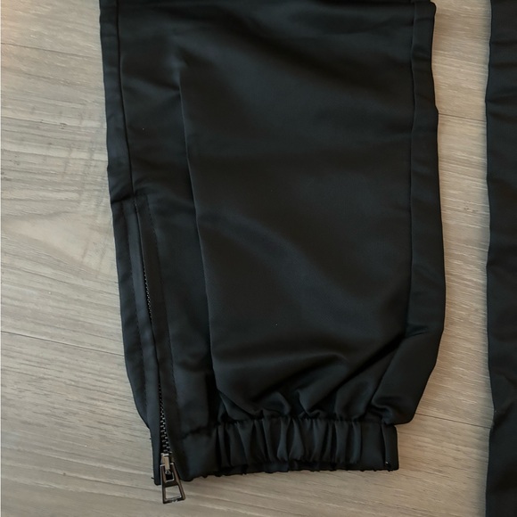 Designer Nylon Print Jogger Sweatpants NWOT - Picture 4 of 4